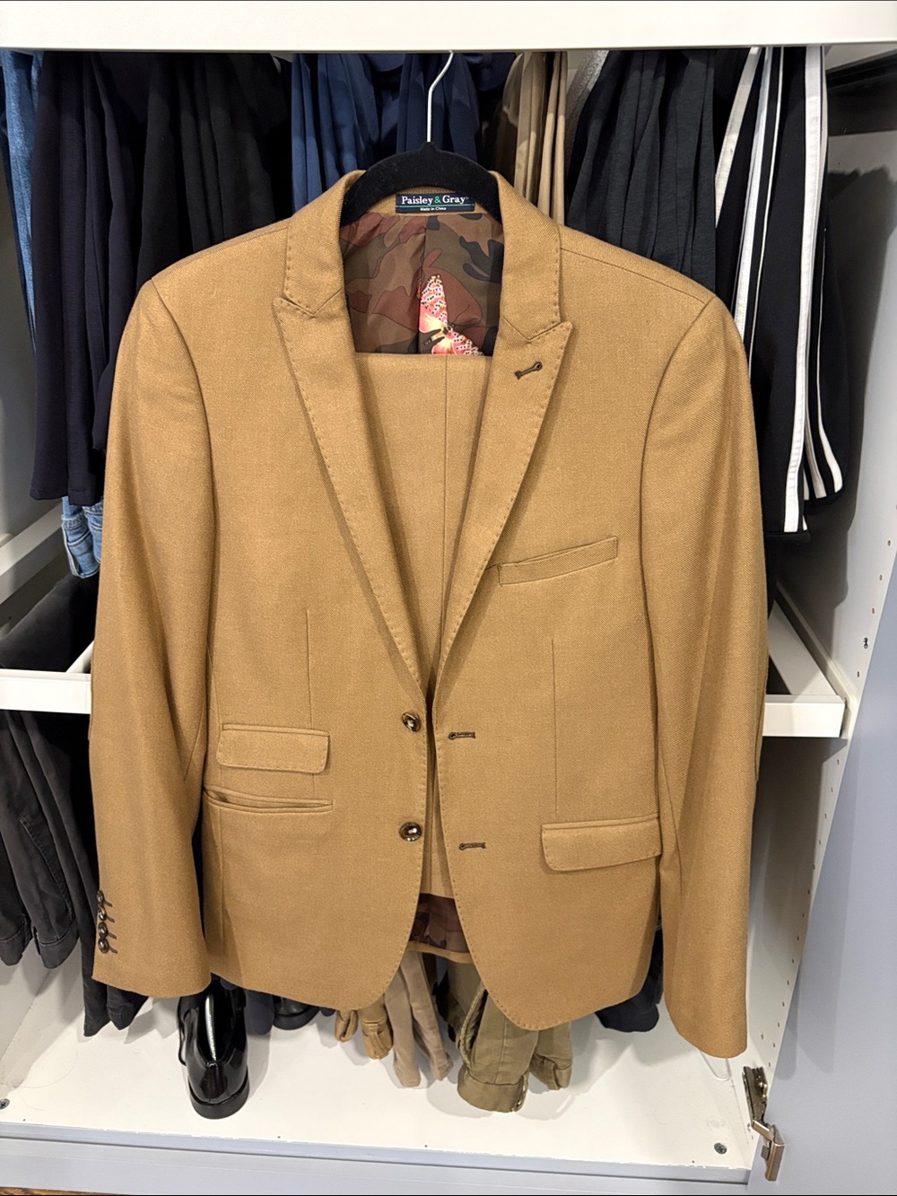 Paisley & Gray Men’s Tan Camel Blazer Sport Coat